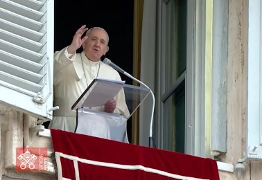 O Papa: comunidades abertas e humildes evitam males