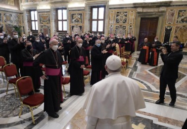 O Papa: quem não segue o Concílio não está na Igreja